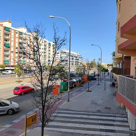 Piso Cerca Universidades Y Playa Valencia Eksteriør billede